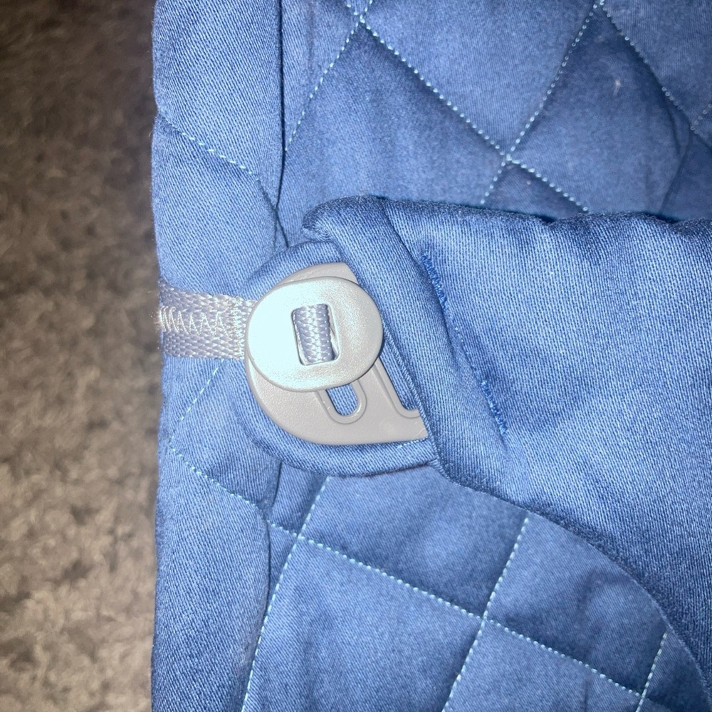 EUC Baby Bjorn Bliss Navy Quilted Baby Bouncer - Picture 4 of 7